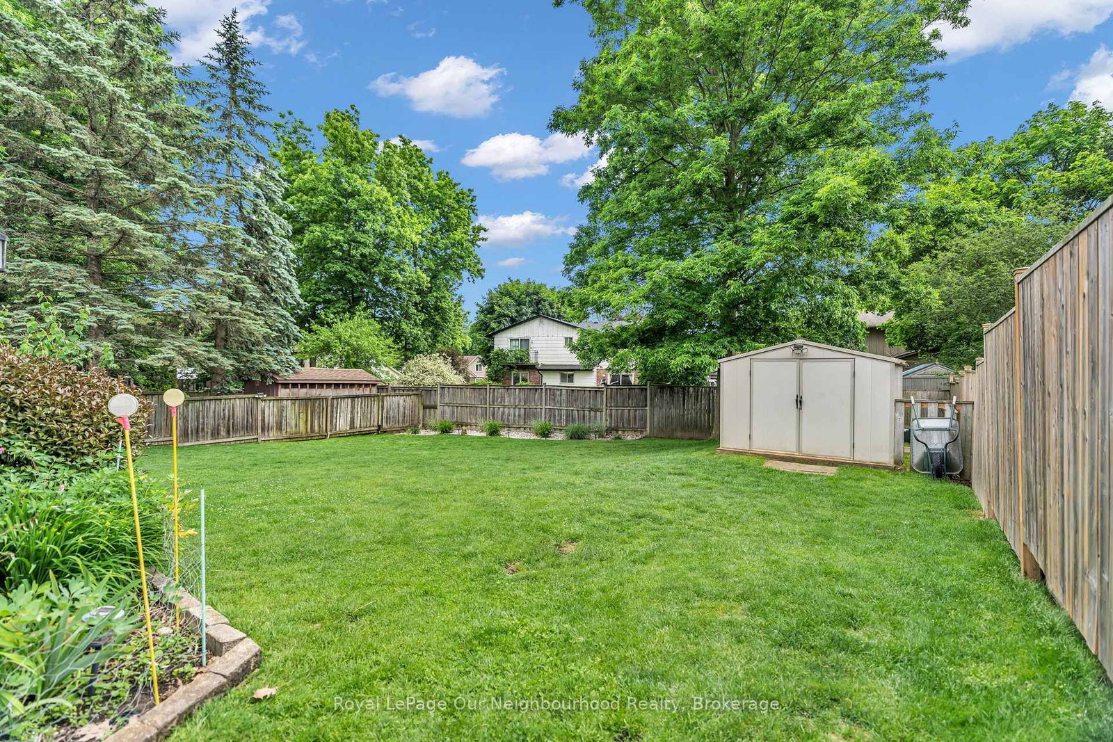 67 Bartlett Crescent • London South, ON photo 43