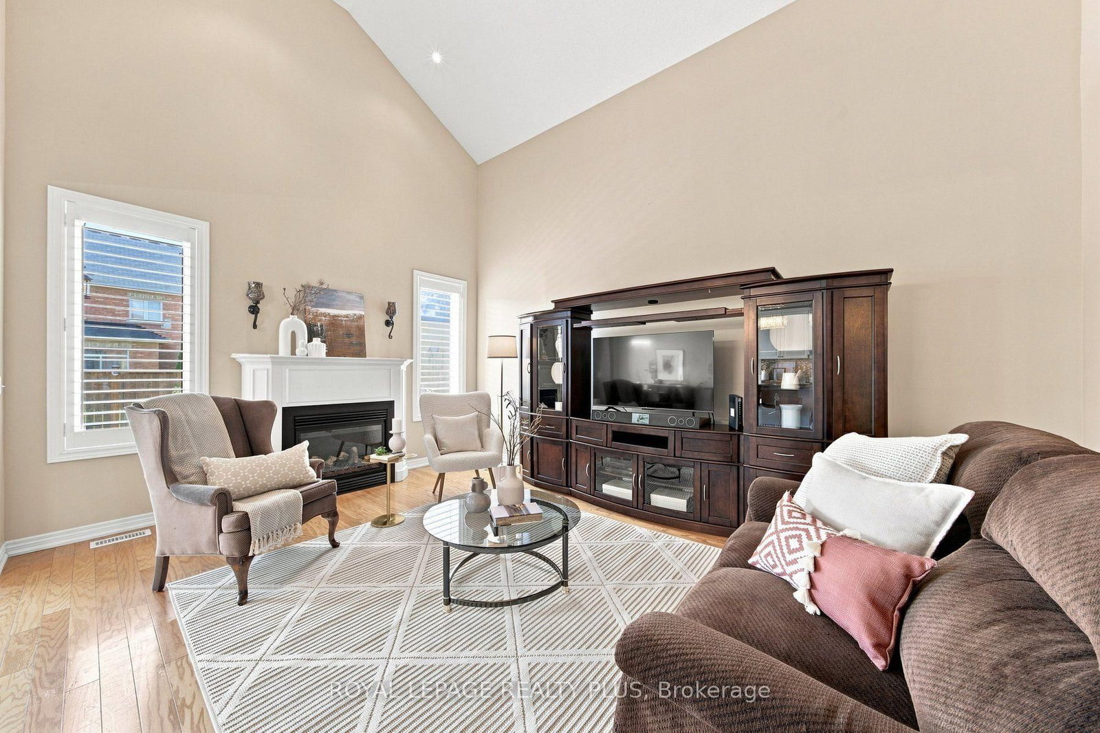8971 Tristar Crescent • Niagara Falls, ON photo 14