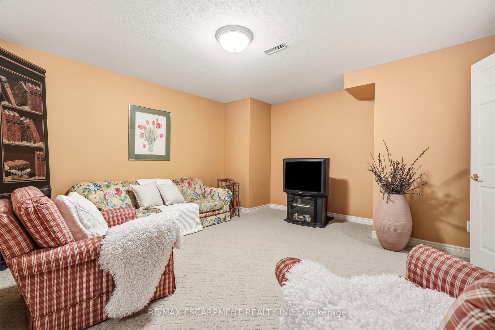 28 Millcreek Court • Hamilton, ON photo 34