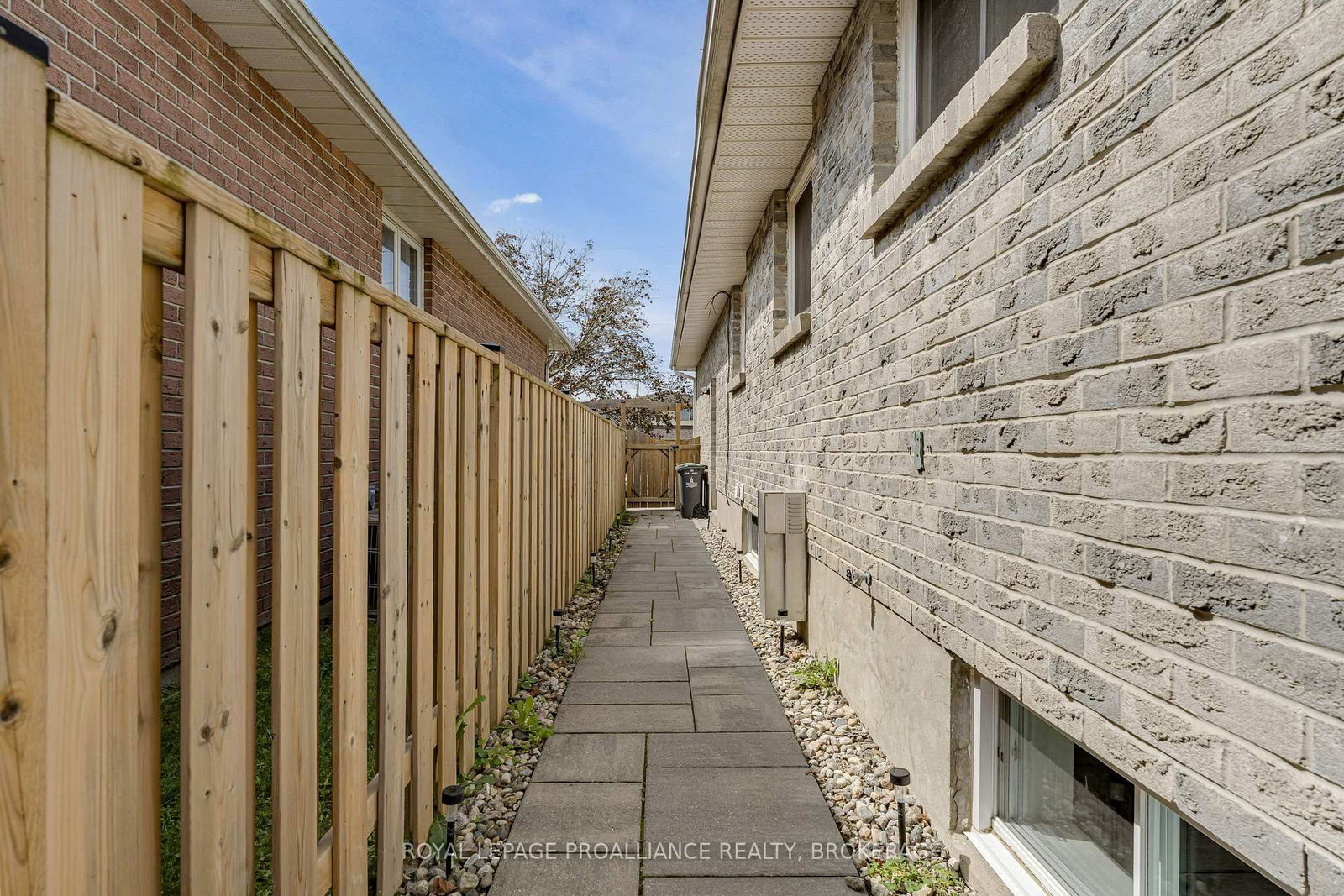 542 Davis Drive • Kingston, ON photo 45
