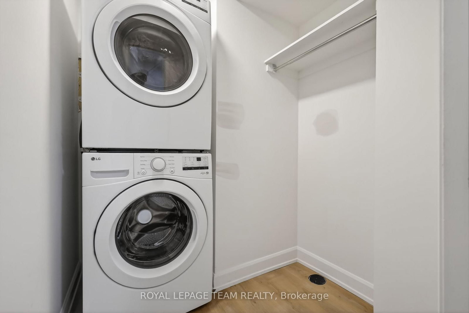 B-608 Tweedsmuir Ave, Ottawa, view 15