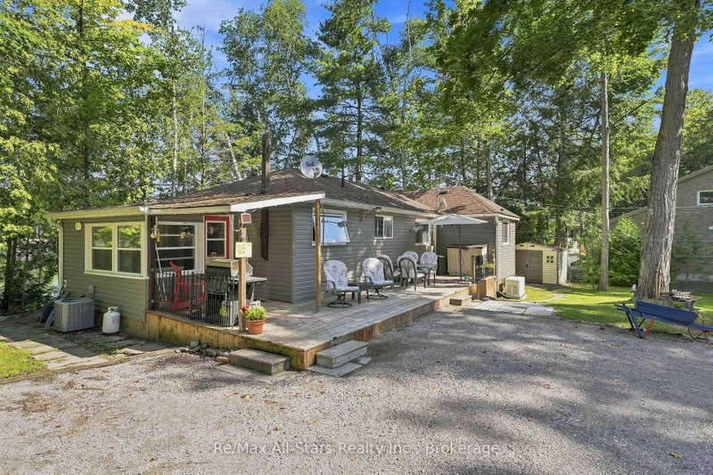 1561 Crystal Lake photo 5