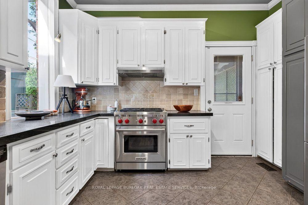16 BRUCE Street • Hamilton, ON photo 15