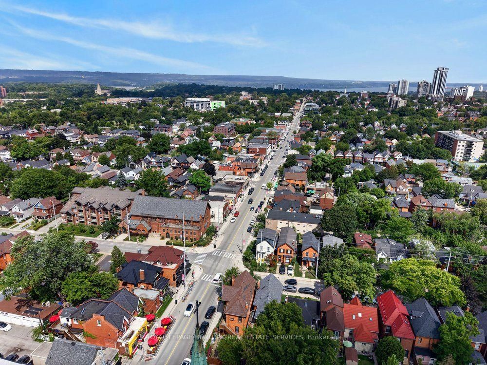 16 BRUCE Street • Hamilton, ON photo 40