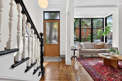 16 BRUCE Street • Hamilton, ON photo 5