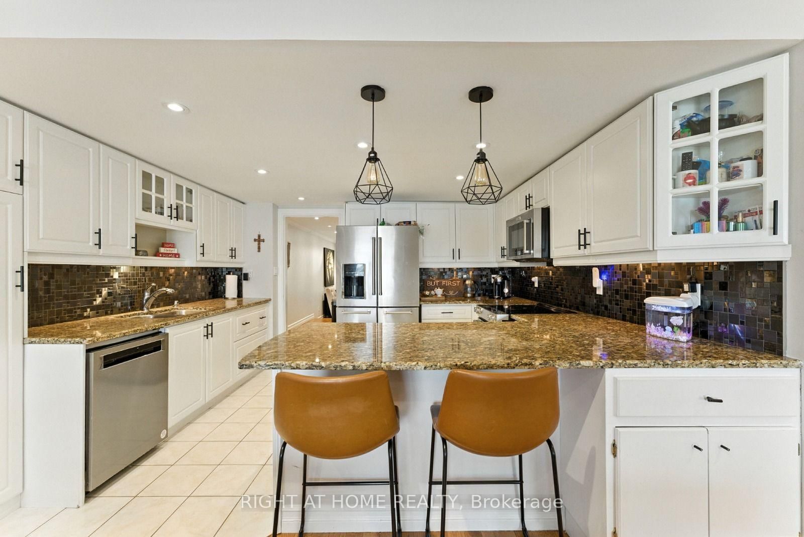 65 Sunvale Place W • Hamilton, ON photo 12