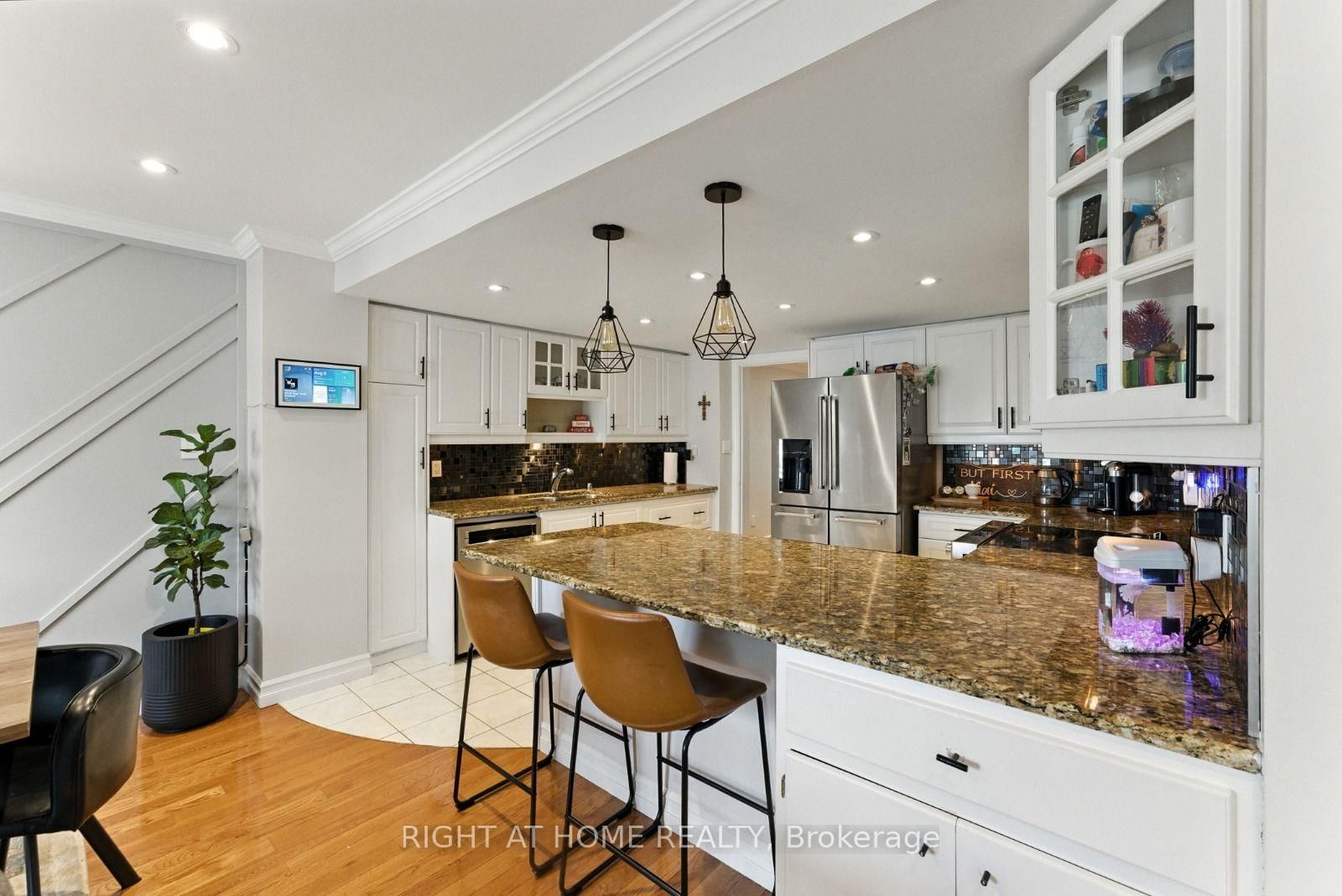 65 Sunvale Place W • Hamilton, ON photo 16