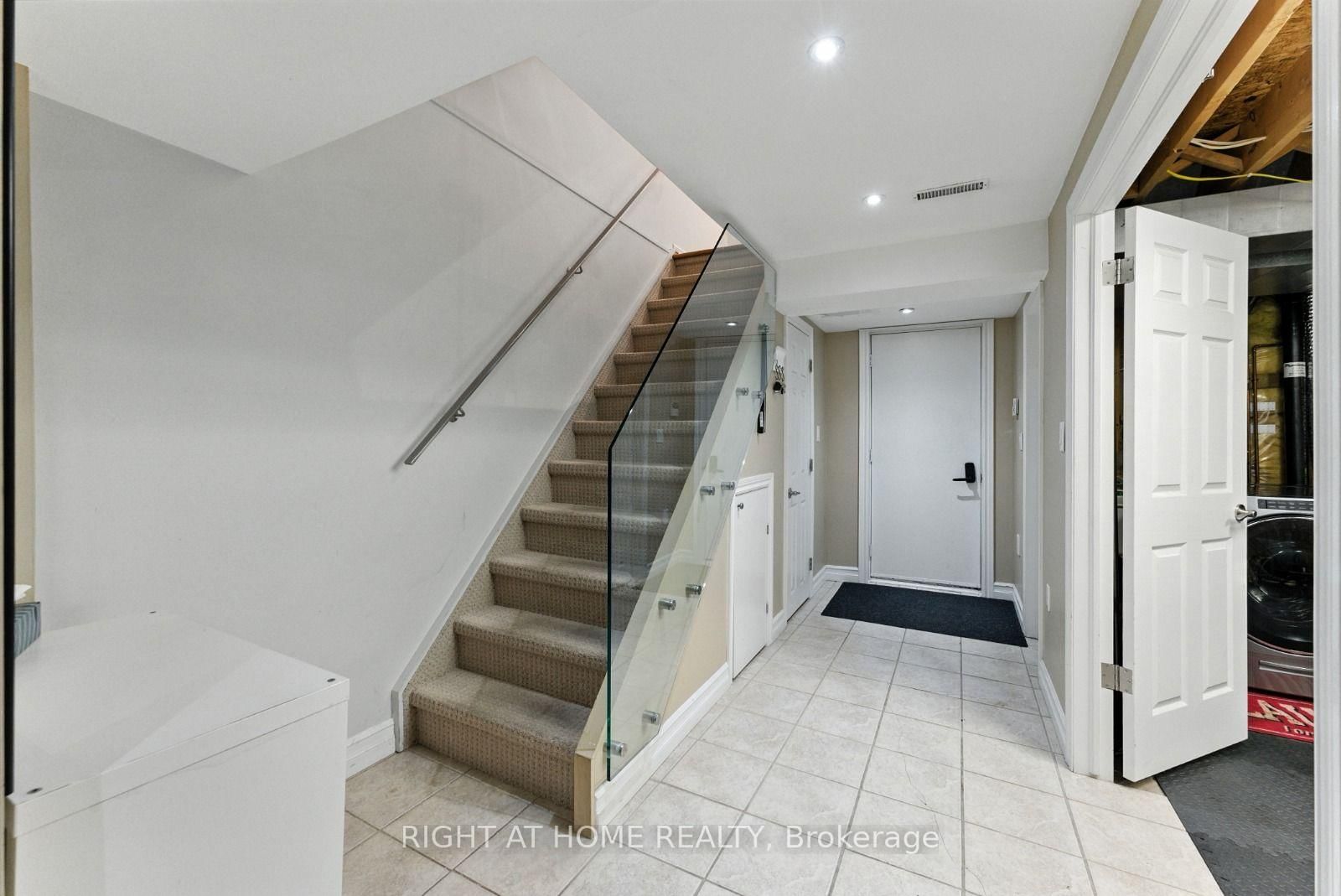 65 Sunvale Place W • Hamilton, ON photo 32