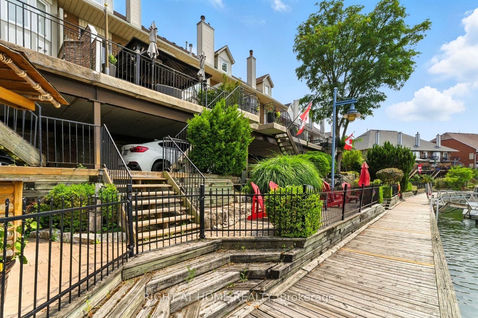 65 Sunvale Place W • Hamilton, ON photo 43