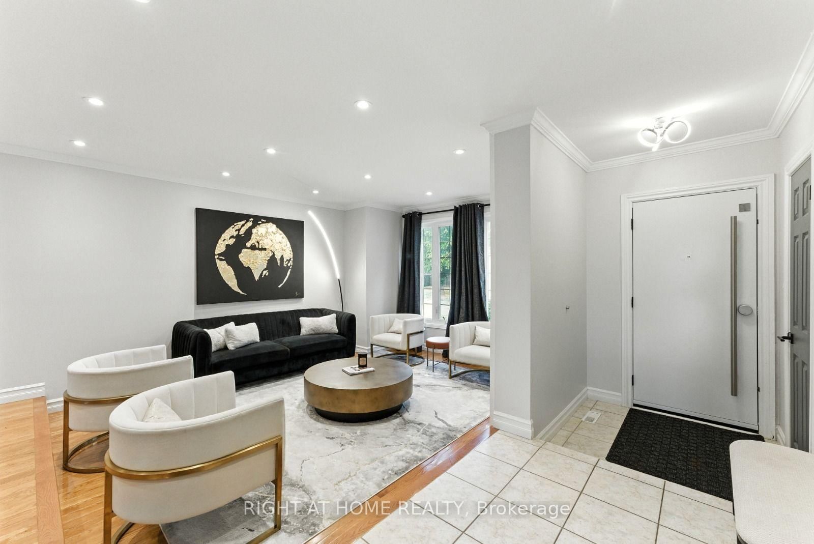 65 Sunvale Place W • Hamilton, ON photo 5