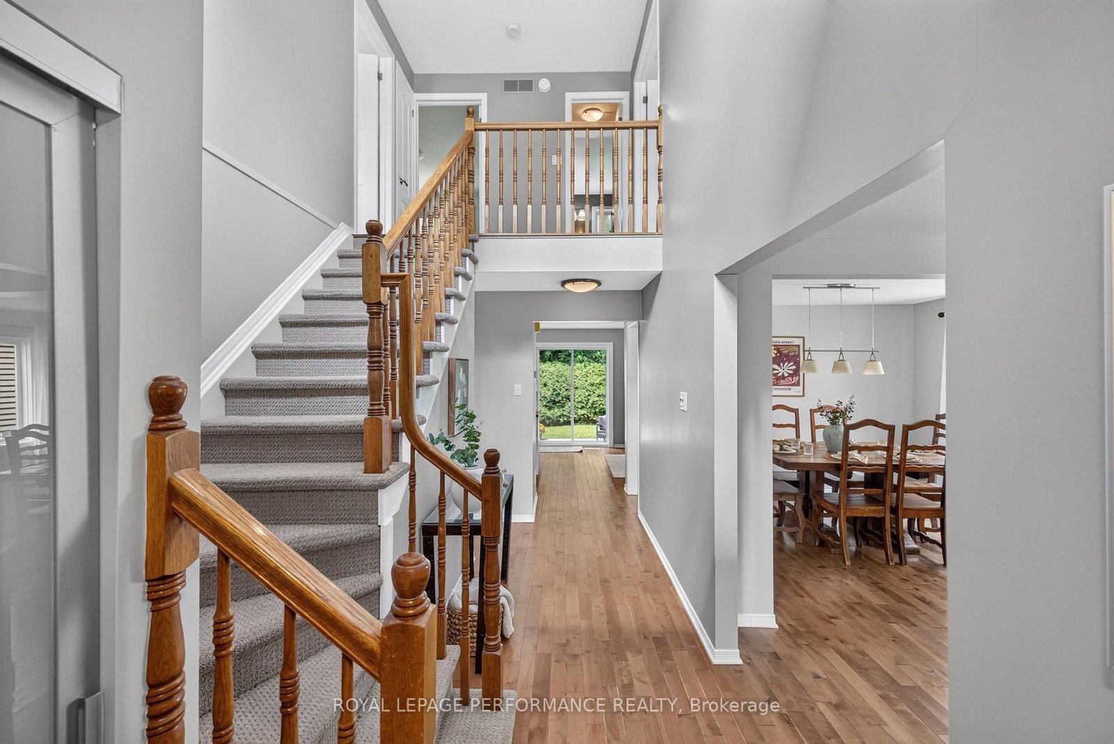 1720 Bellechasse Place • Orleans, ON photo 2