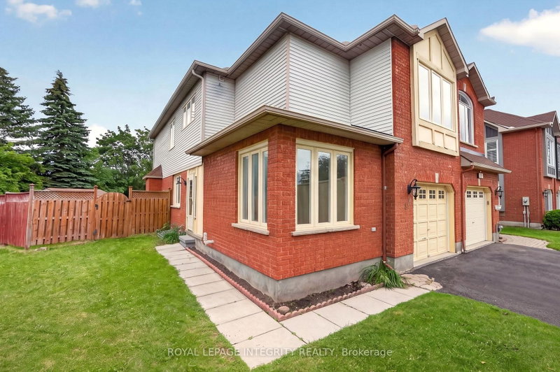 137 Hunterswood Crescent