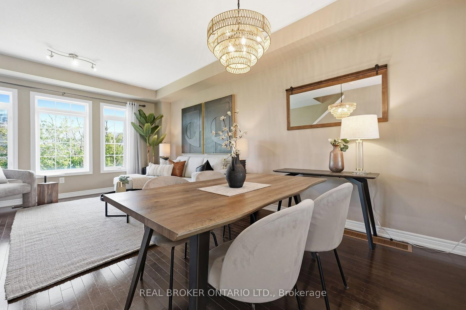 541 Winston Road • #15 • Grimsby, ON photo 10