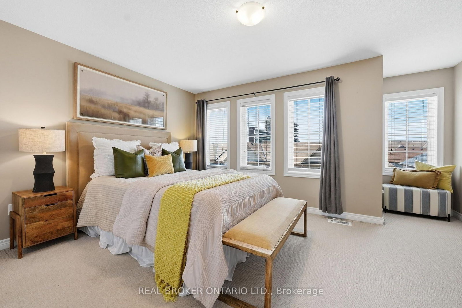 541 Winston Road • #15 • Grimsby, ON photo 18