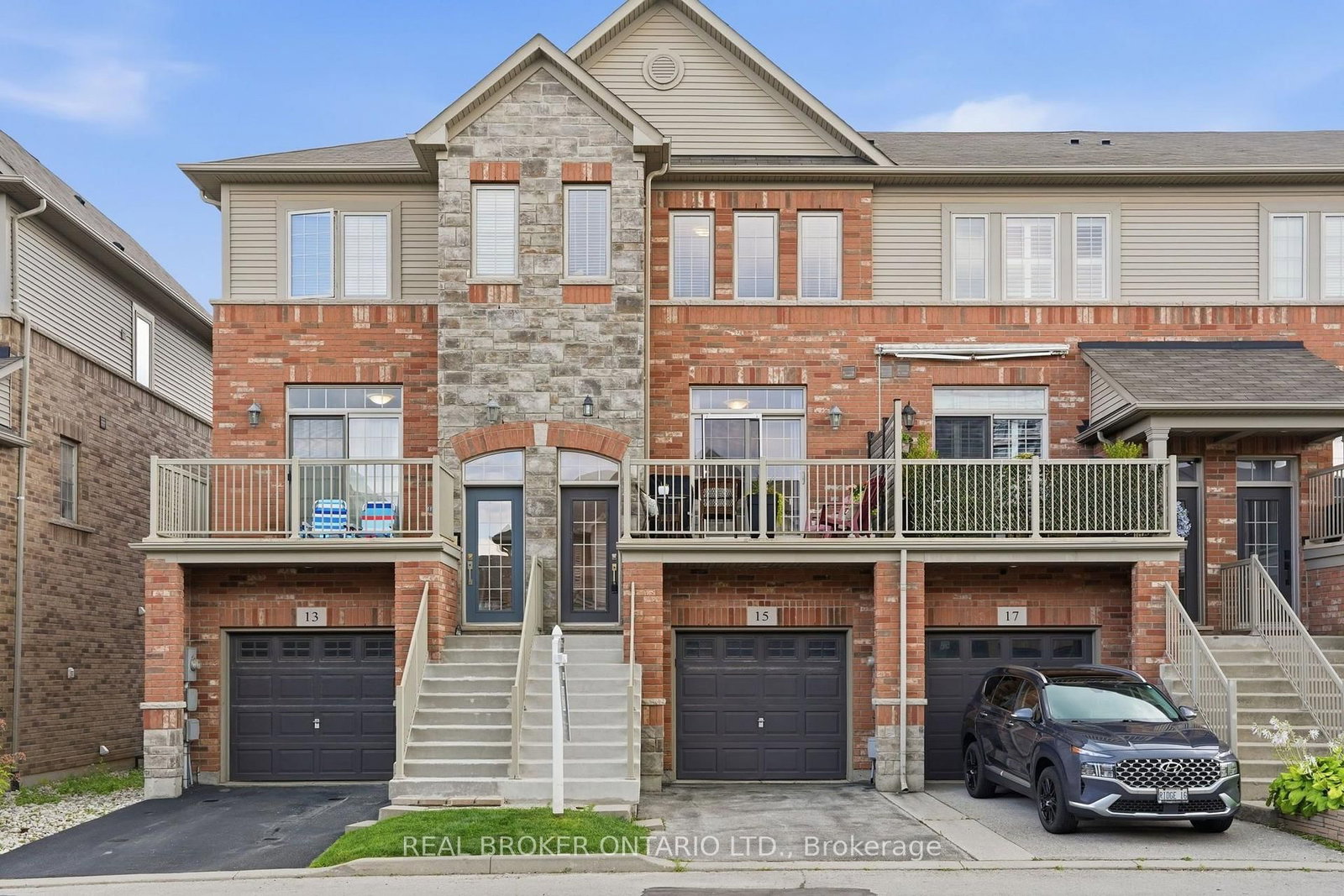 541 Winston Road • #15 • Grimsby, ON photo 36