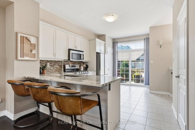 541 Winston Road • #15 • Grimsby, ON photo 7