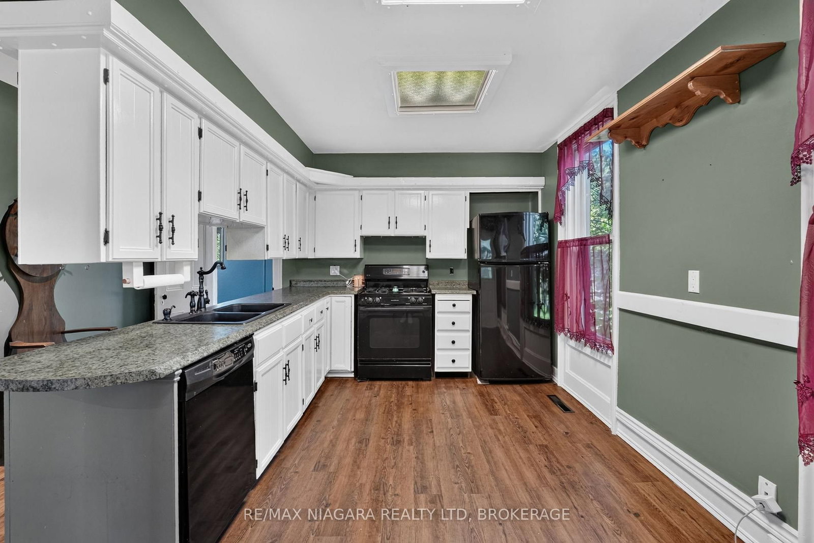 3776 Bertie Street • Fort Erie, ON photo 13