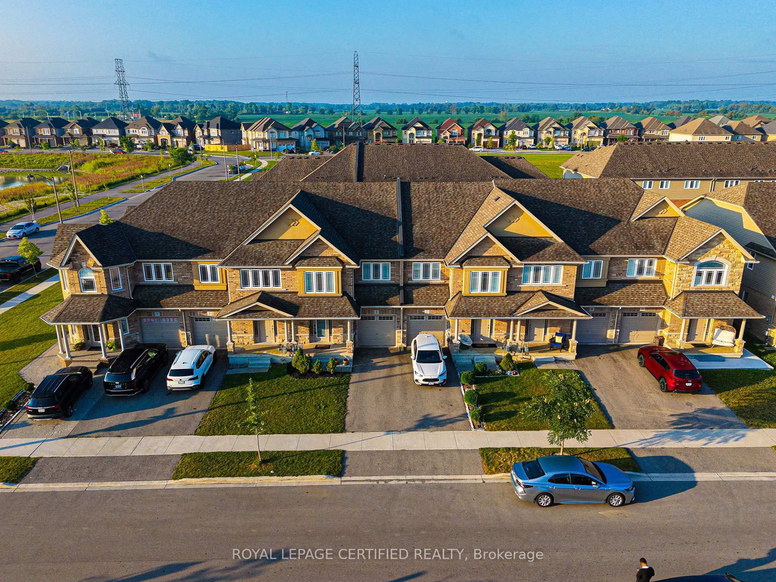 5 Bethune Avenue • Hamilton, ON photo 2