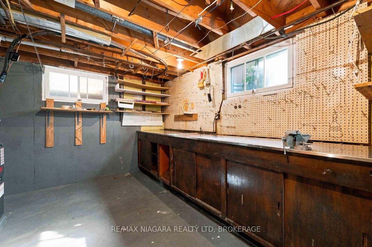 19 Hughes Avenue • Welland, ON photo 34