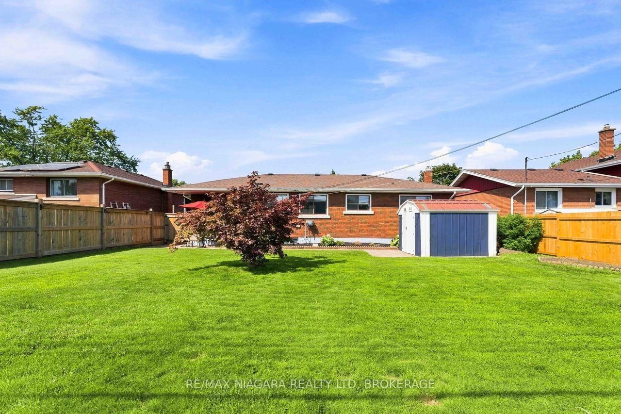 19 Hughes Avenue • Welland, ON photo 39