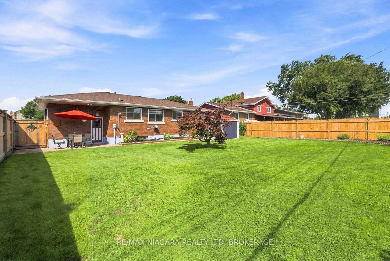 19 Hughes Avenue • Welland, ON photo 40