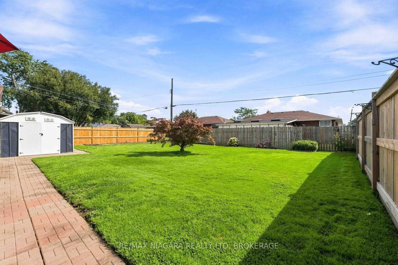 19 Hughes Avenue • Welland, ON photo 41