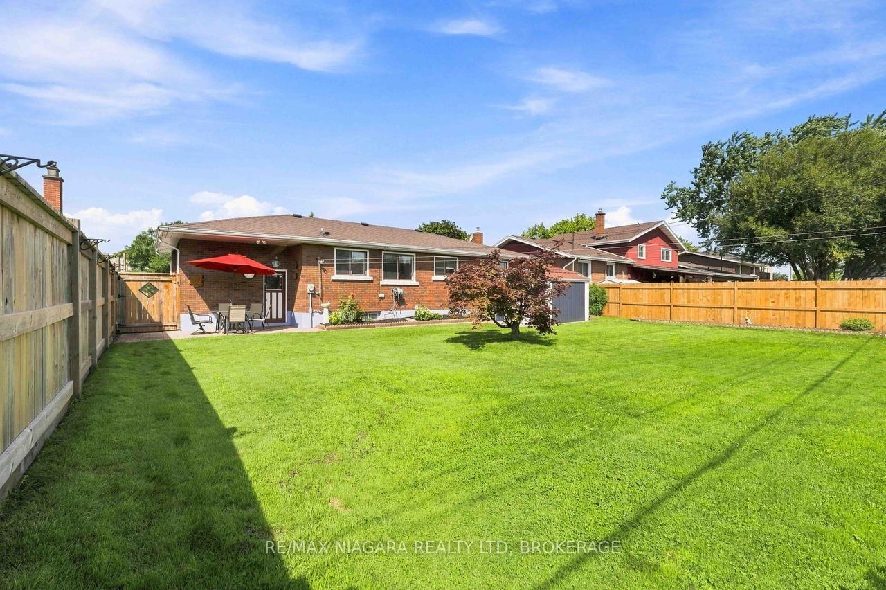 19 Hughes Avenue • Welland, ON photo 42