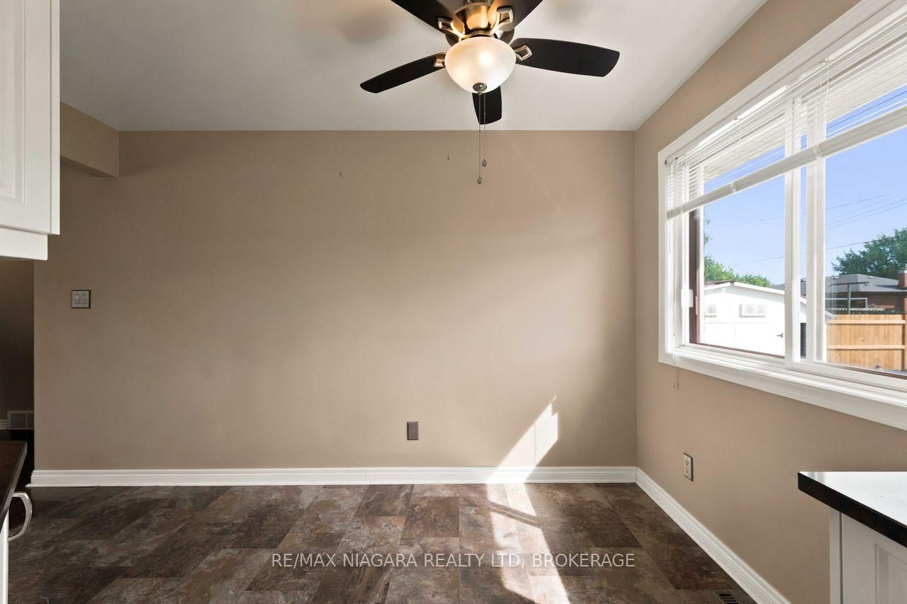 19 Hughes Avenue • Welland, ON photo 8