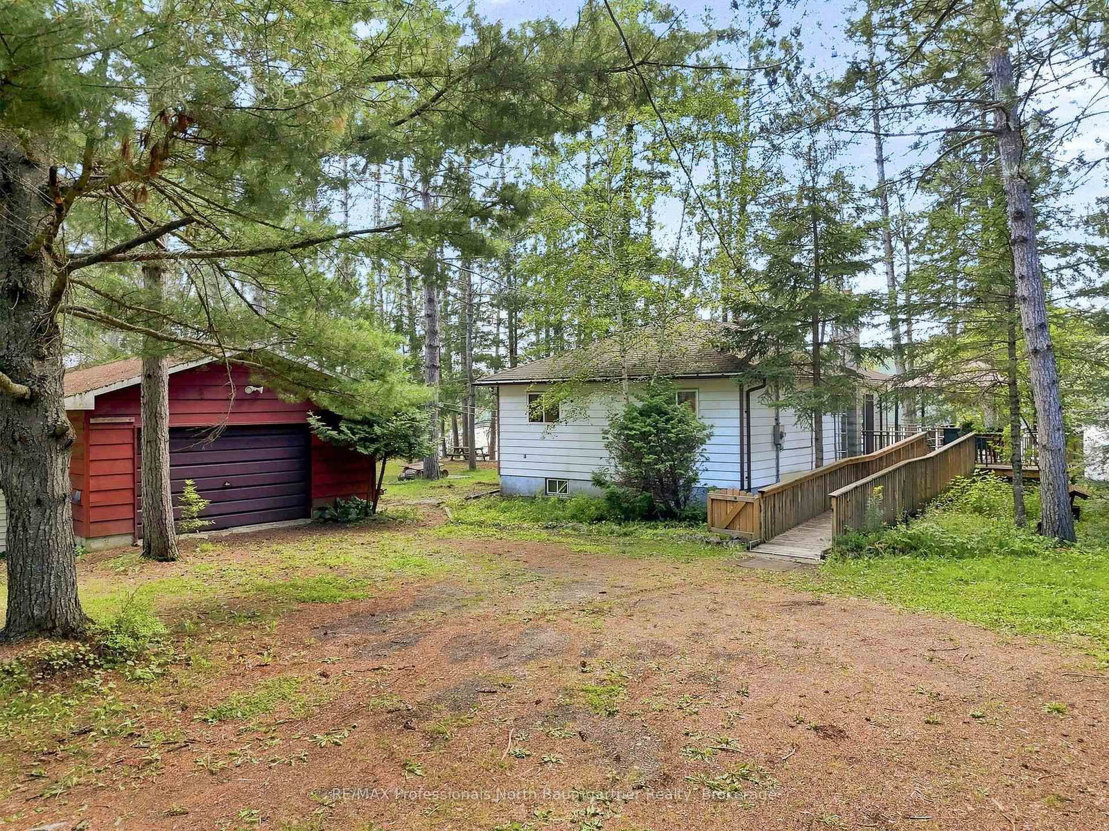 1110 Edward Sanderson Road • Highlands East, ON photo 25
