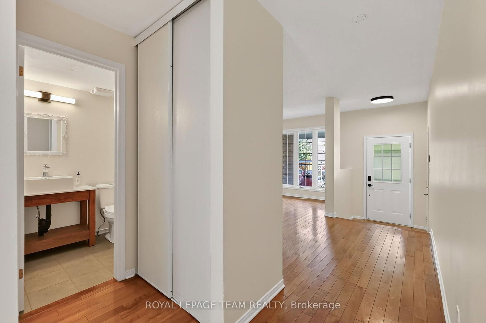 14 Appledale Dr, Ottawa, view 4