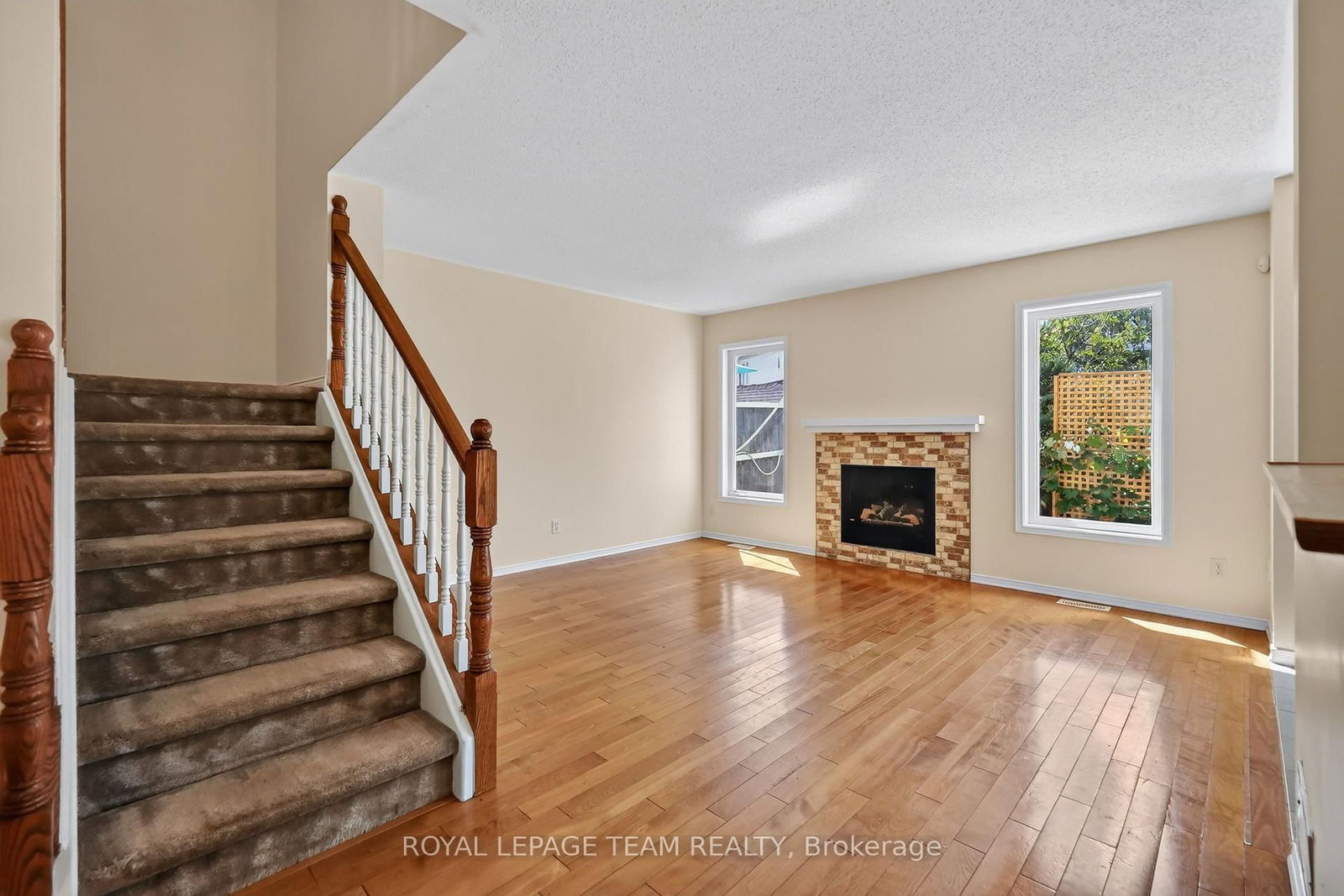 14 Appledale Dr, Ottawa, view 6