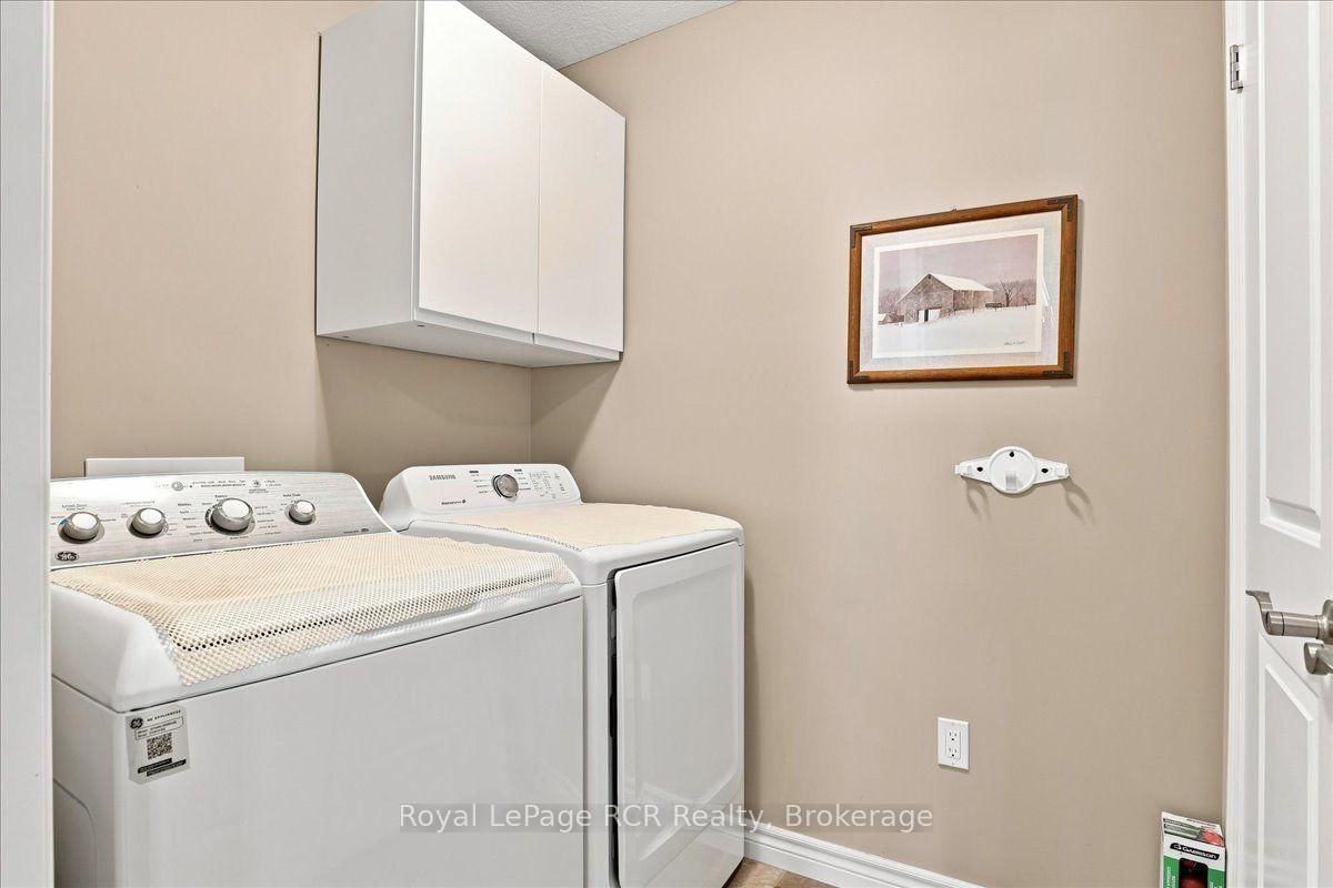 250 Krotz Street E • North Perth, ON photo 24