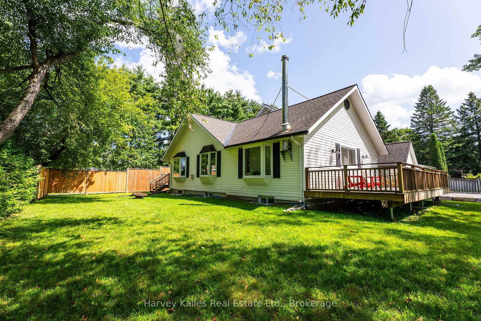 99 Spencer Street • Bracebridge, ON photo 6