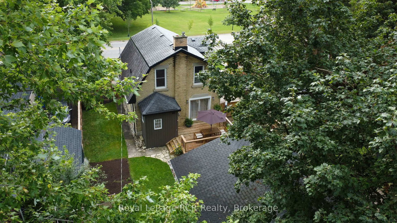 581 St Andrew Street W • Centre Wellington, ON photo 32