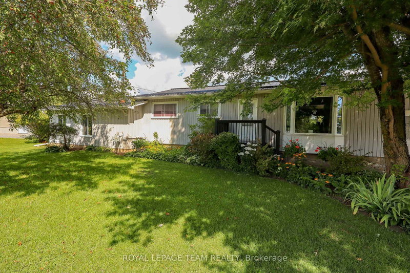 3041 Bridge Street