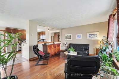 3041 Bridge Street • North Dundas, ON photo 8