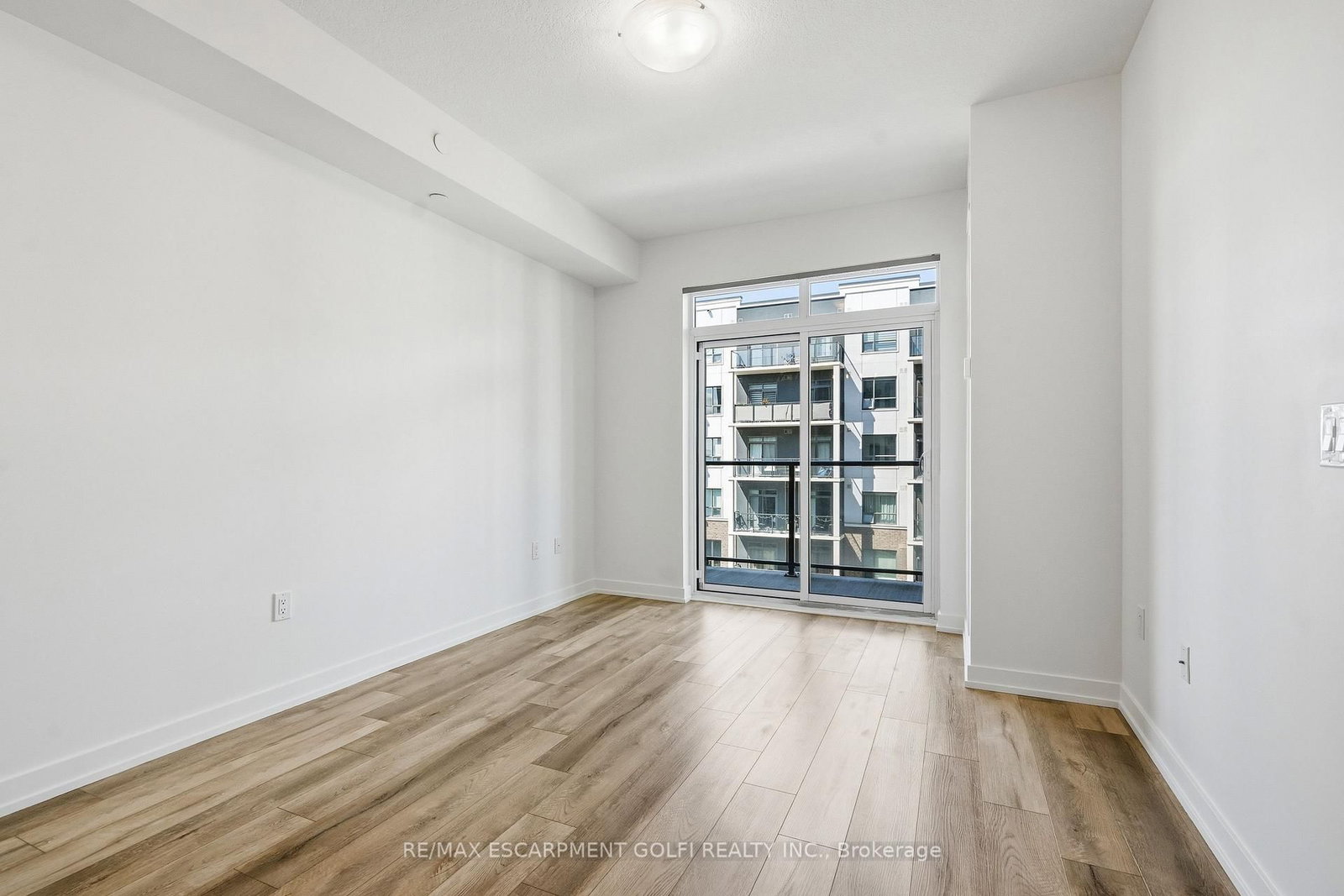 5055 Greenlane Road • #425 • Lincoln, ON photo 12