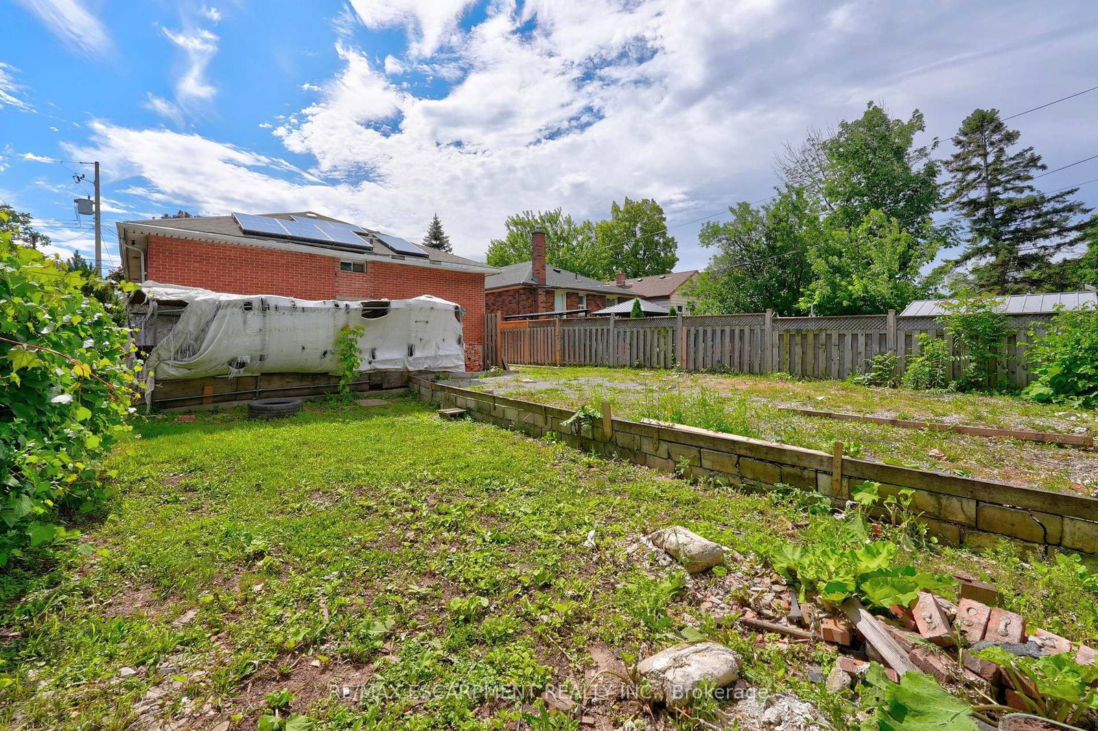 689 Burgess Avenue • Hamilton, ON photo 15