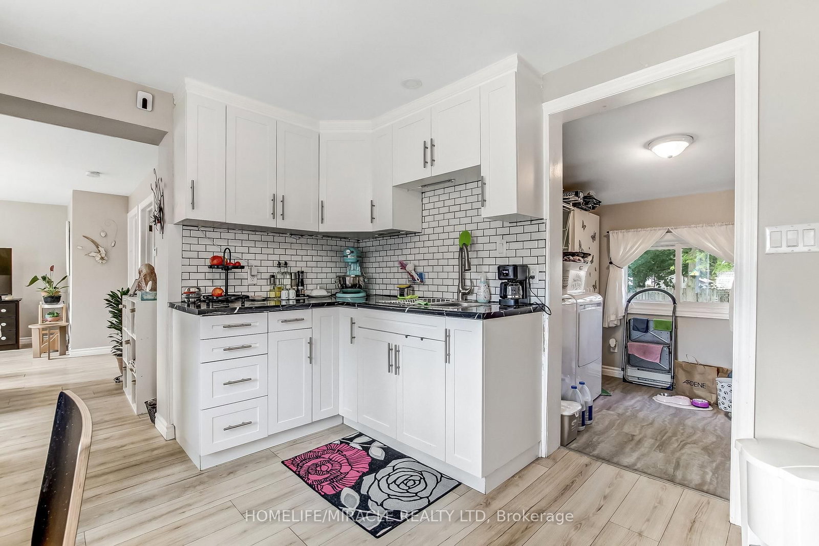 33 Ontario Street • Tillsonburg, ON photo 11