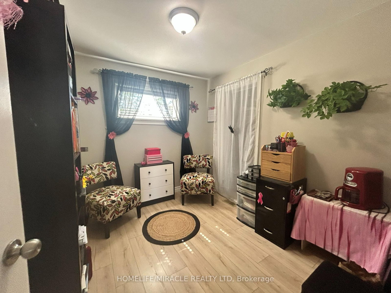 33 Ontario Street • Tillsonburg, ON photo 17