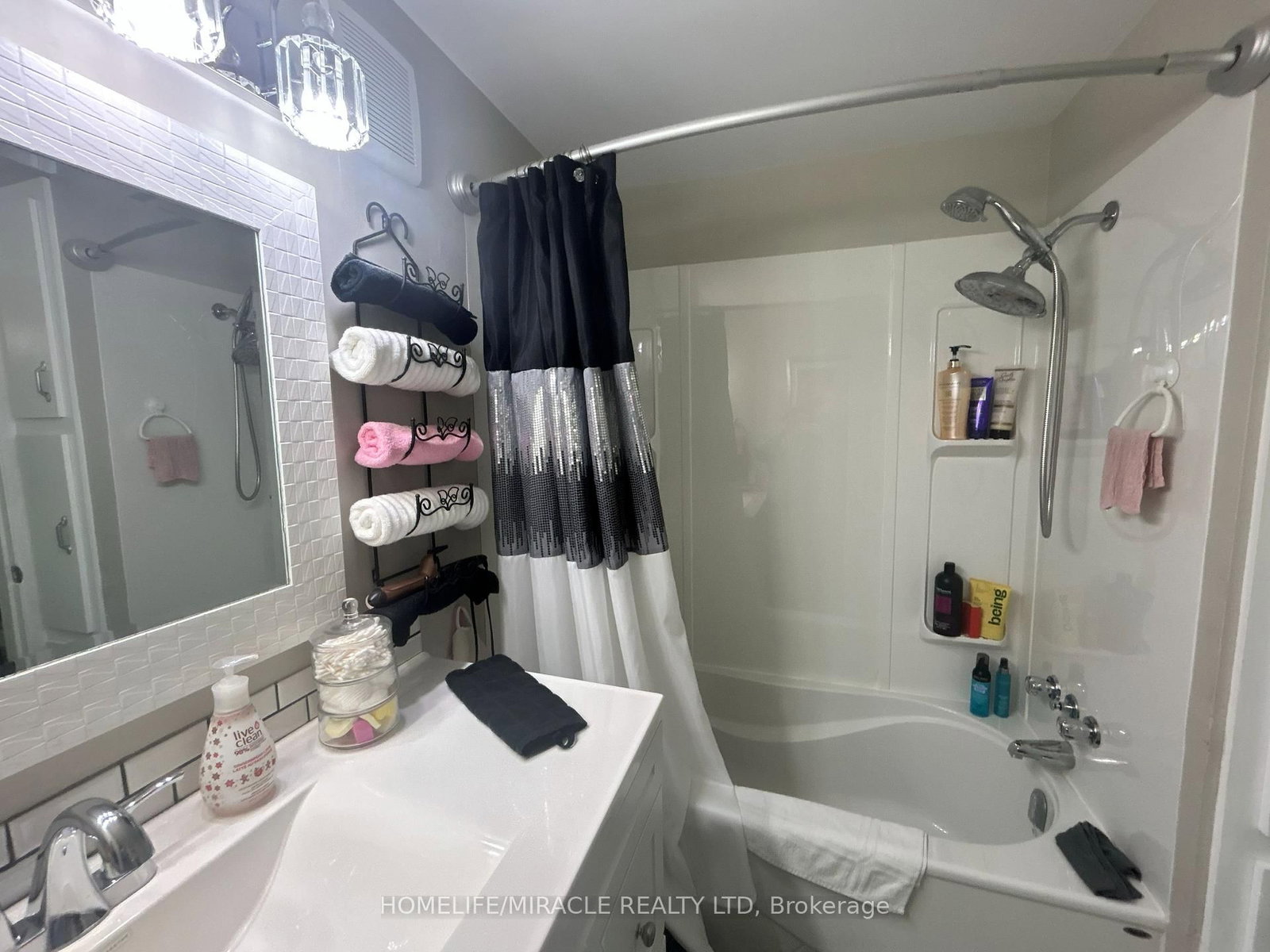 33 Ontario Street • Tillsonburg, ON photo 20