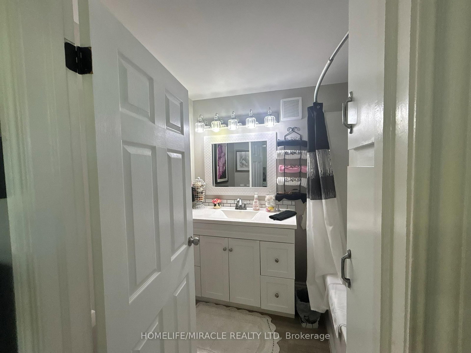 33 Ontario Street • Tillsonburg, ON photo 21