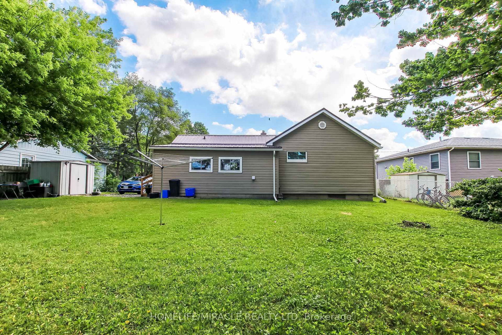 33 Ontario Street • Tillsonburg, ON photo 31