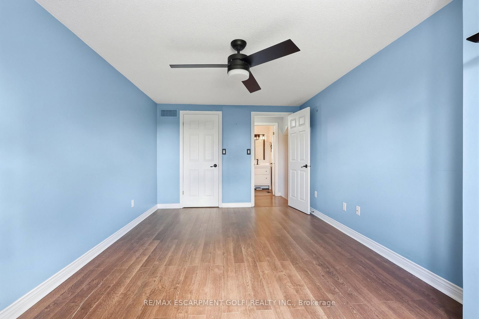 96 Greentrail Drive • #43 • Hamilton, ON photo 18