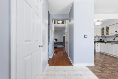 96 Greentrail Drive • #43 • Hamilton, ON photo 2