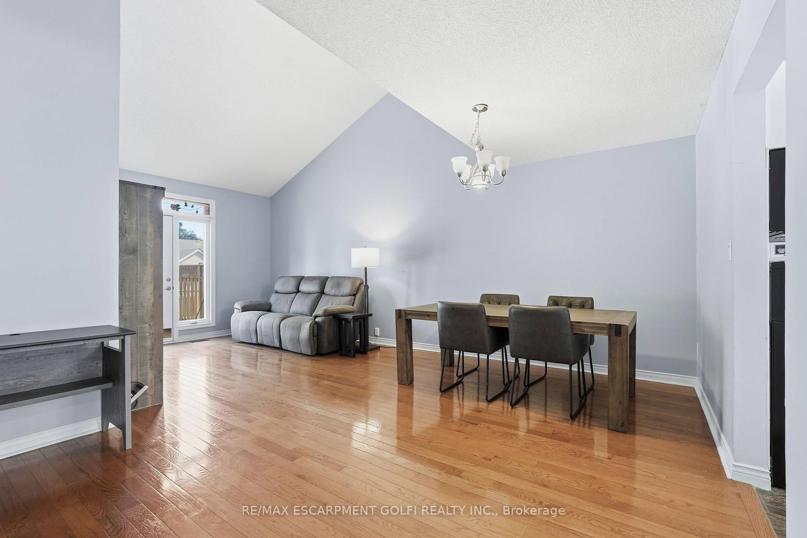 96 Greentrail Drive • #43 • Hamilton, ON photo 9