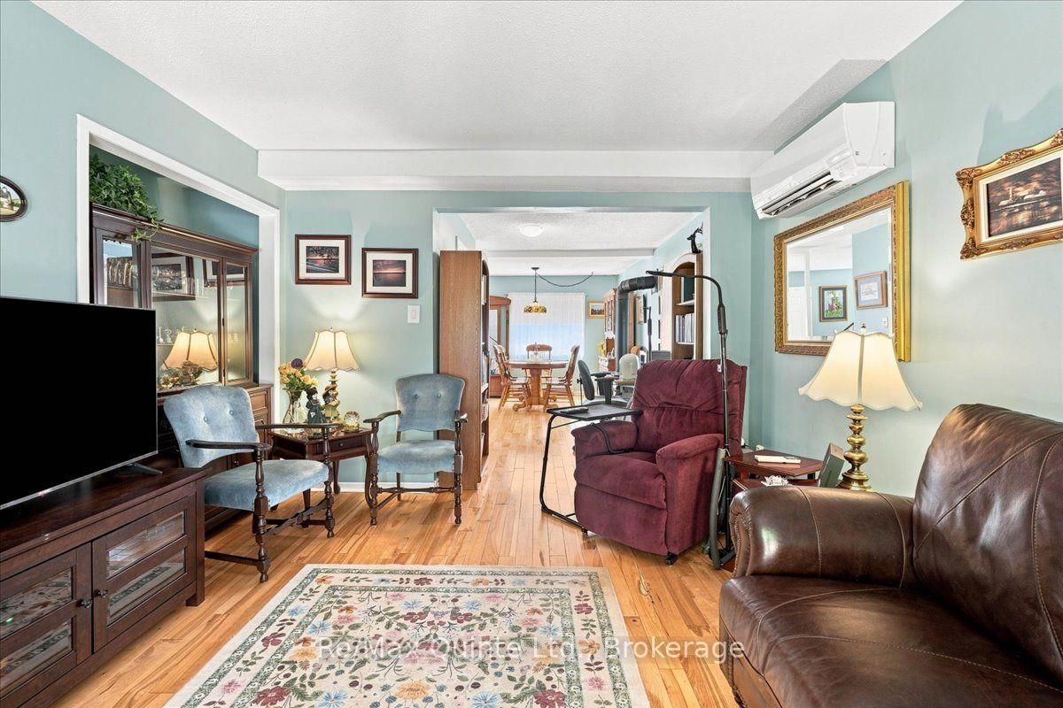 33 George Street • Brighton, ON photo 11