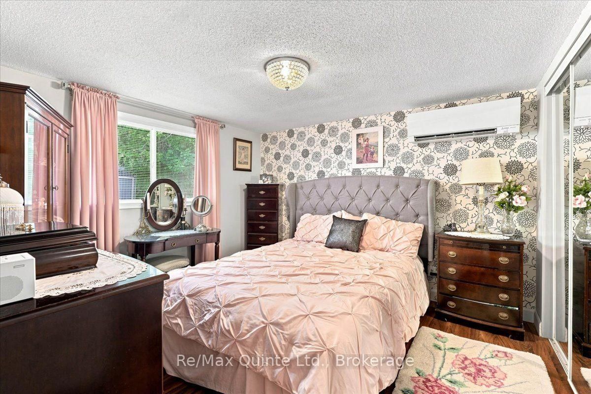 33 George Street • Brighton, ON photo 15