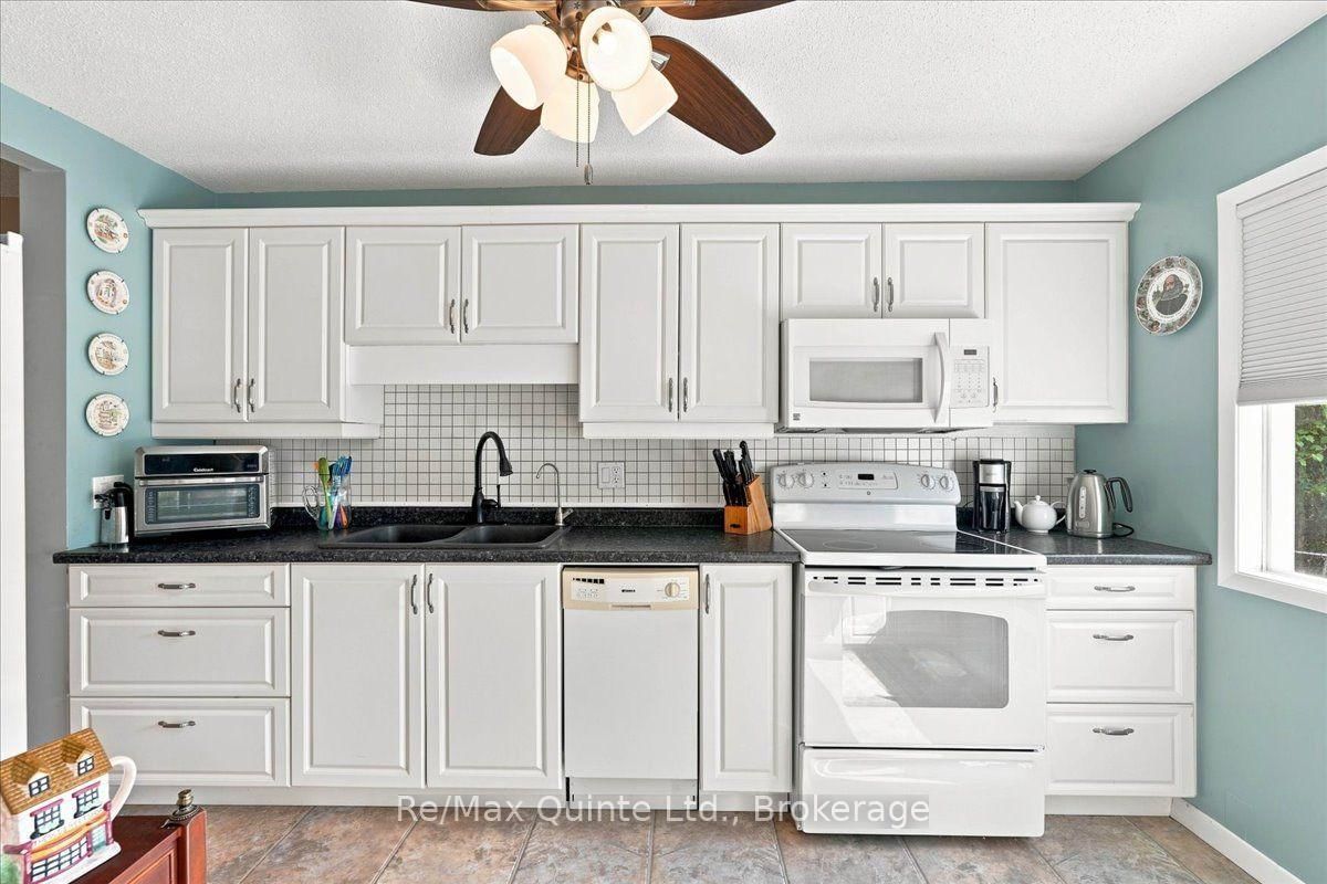 33 George Street • Brighton, ON photo 5