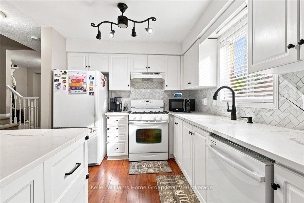 138 Werstine Terrace • Cambridge, ON photo 10